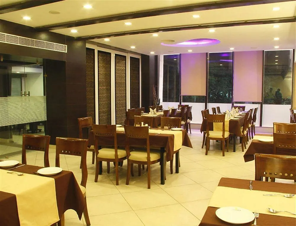 Horizon Hotel Udaipur 3*,
