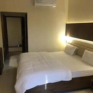 https://hotel-rudraksh.hotels-varanasi.com