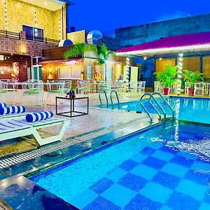 Hotel Grand Bhagwat,