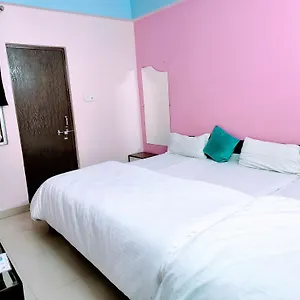 https://the-shivay-guest-house.hotels-varanasi.com
