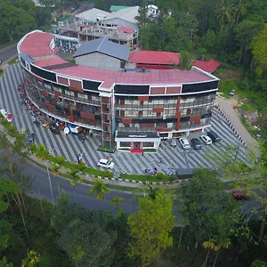 https://wayanad-royal-crown.kerala-hotels.net